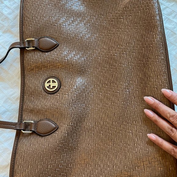 Large Tan Leather Purse - Picture 2 of 3